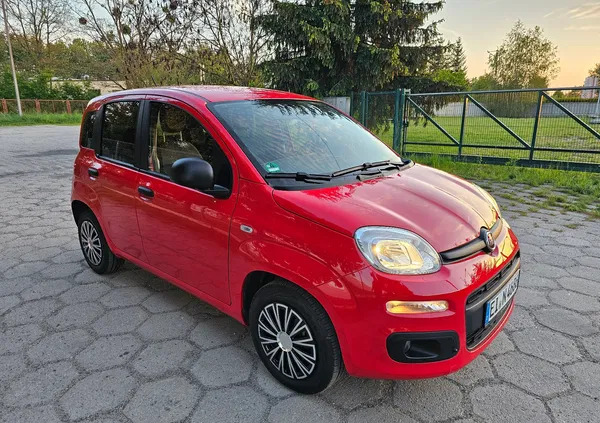 dolnośląskie Fiat Panda cena 33700 przebieg: 21395, rok produkcji 2018 z Wołów